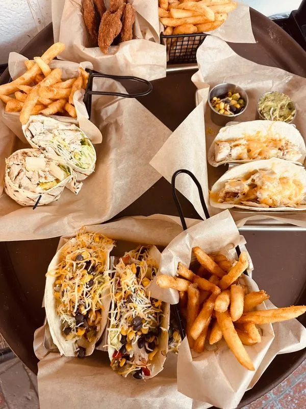 Barefoot Bar & Restaurant